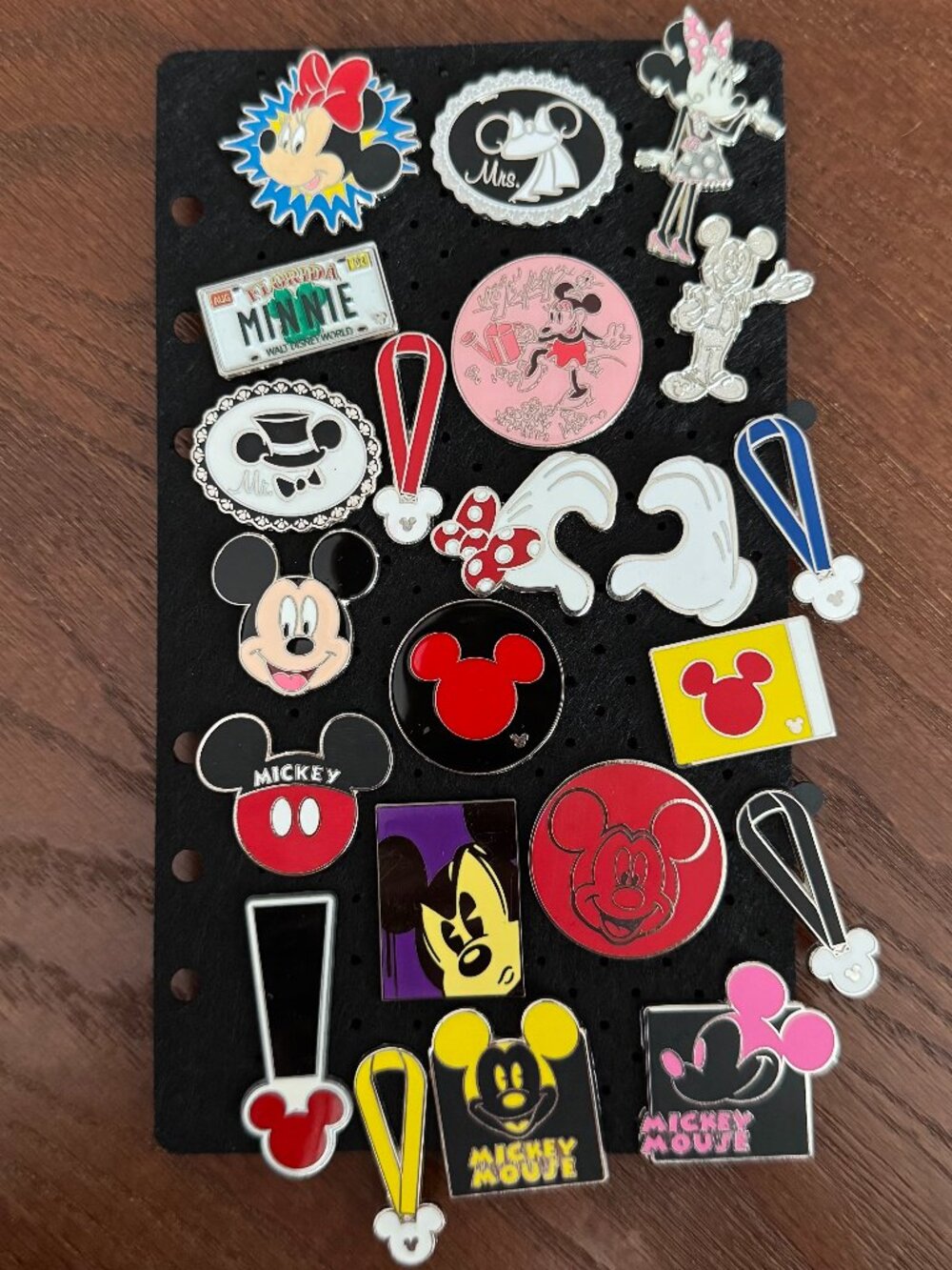 Disney Mickey & Minnie Mouse Trading Pins Lot of 22 Assorted Designs